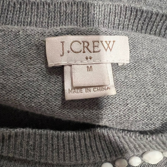 J. Crew necklace teddie Gray Sweater with Pearl Embellishments, medium, EUC - Picture 4 of 8